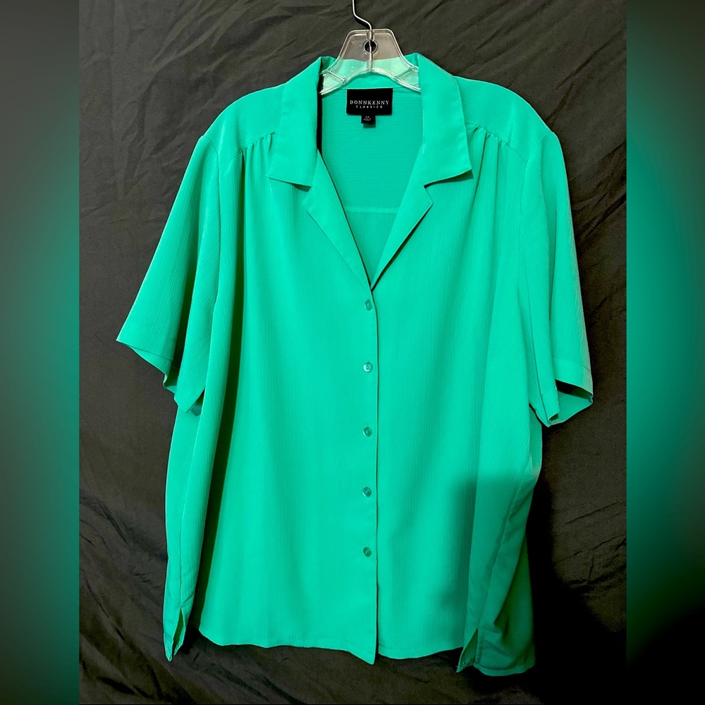 Donn Kenny Classics Ladies 2XL Button Up
